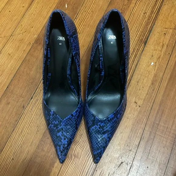 Zara cobalt blue Python heels - Picture 3 of 8